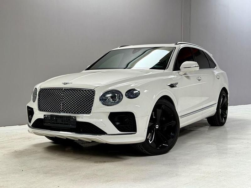 Weiß Gebraucht 2021 Bentley Bentayga Mulliner SUV | 149.444 € (Superpreis) - Bild 1/4