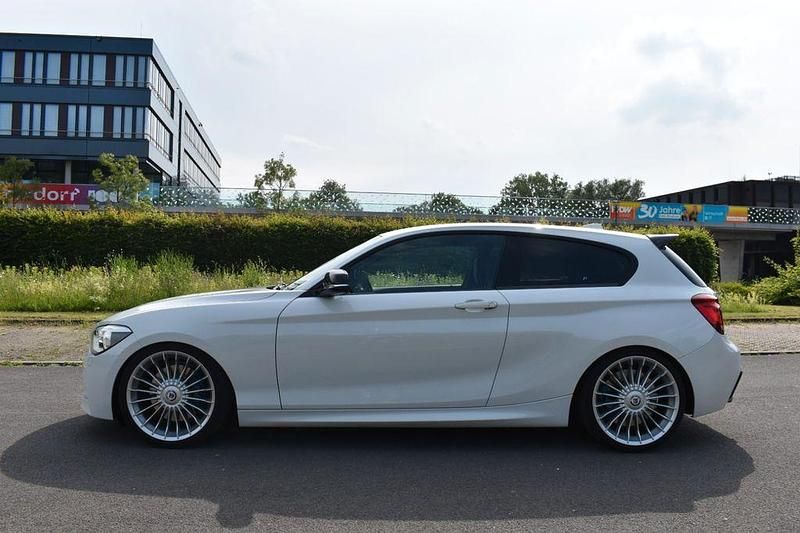 Gebraucht BMW 135 Performance 360 PS (264 kW) 2013 Weiß Kleinwagen