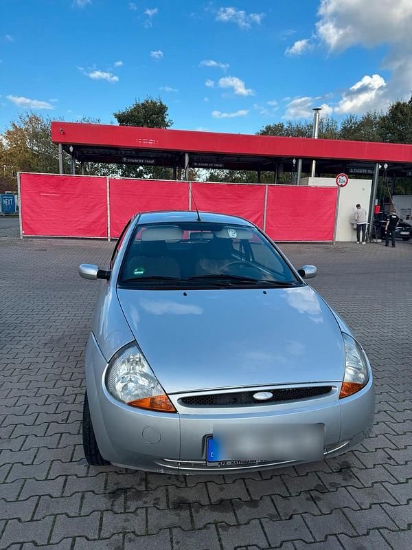 Silber Gebraucht 2008 Ford Ka Kleinwagen | 550 € - Bild 1/4