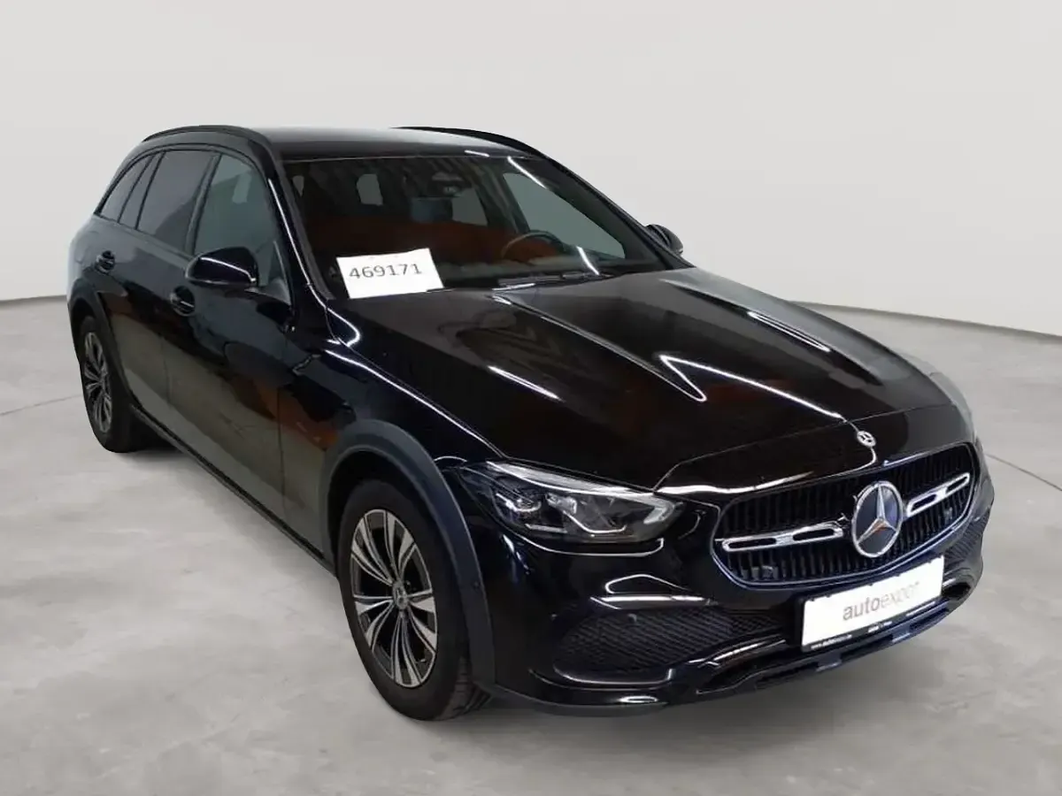 Gebraucht Mercedes C220 Avantgarde 200 PS (147 kW) 2023 Kombi