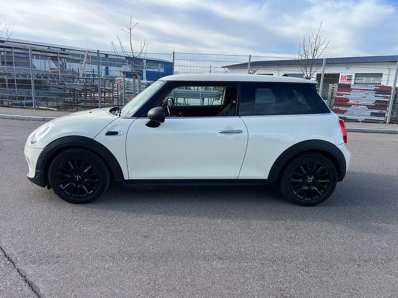 Gebraucht Mini Metropolitan 102 PS (75 kW) 2015 Weiß Kleinwagen