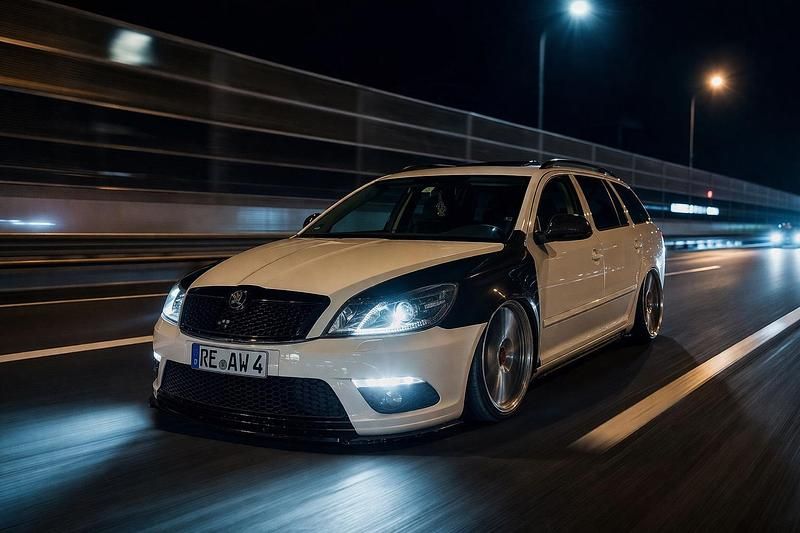 Gebraucht Skoda Octavia 160 PS (117 kW) 2010 Weiß Kombi