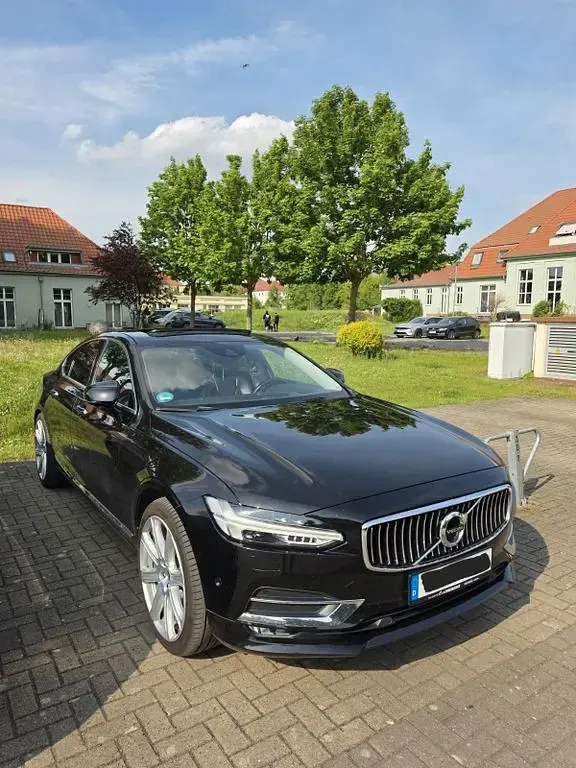 Gebraucht Volvo S90 Inscription 235 PS (172 kW) 2016 Schwarz Limousine
