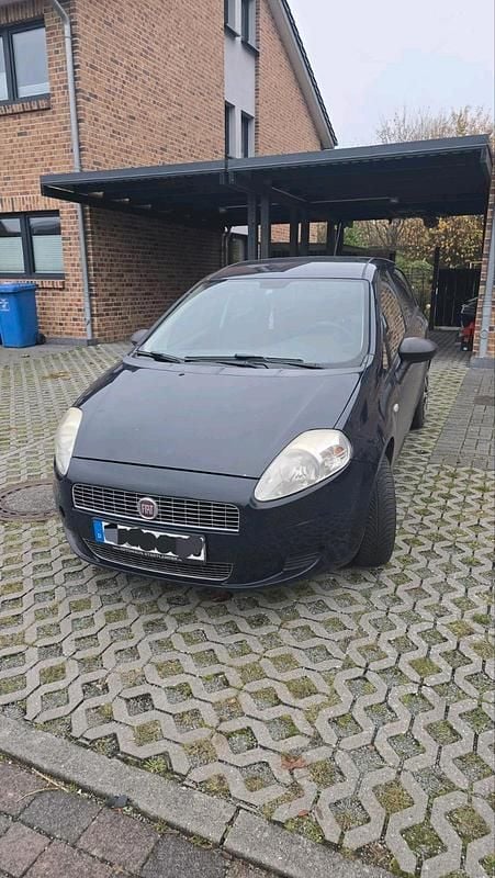 Blau Gebraucht 2009 Fiat Punto Kleinwagen | 800 € - Bild 1/4