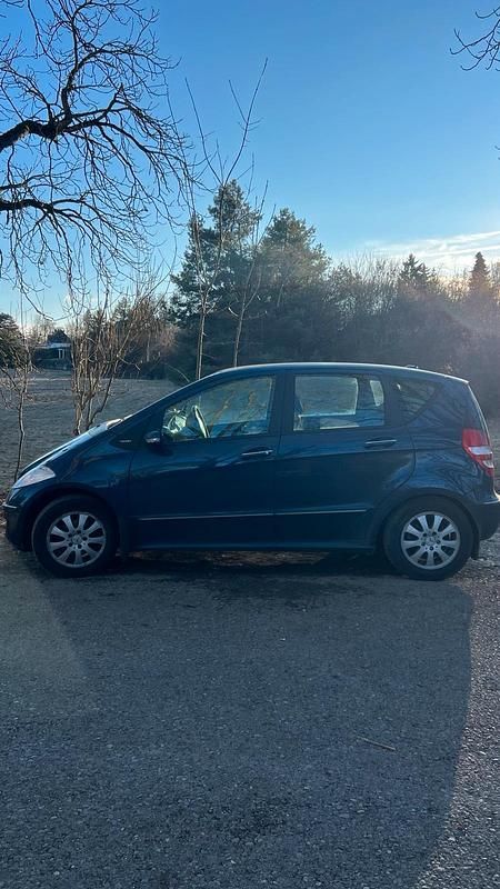 Gebraucht Mercedes A170 116 PS (85 kW) 2005 Blau Kleinwagen