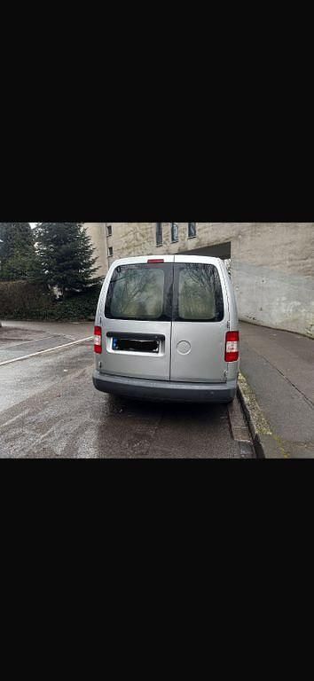 Gebraucht VW Caddy Maxi 105 PS (77 kW) 2008 Silber Van / Kleinbus