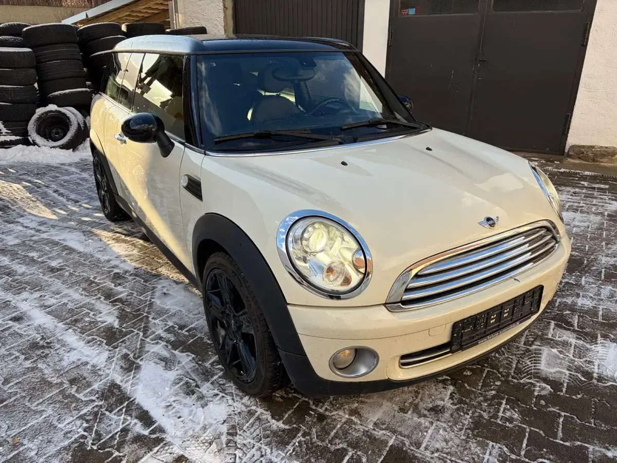 Usata Mini Cooper 122 CV (89 kW) 2010 Bianco Utilitaria