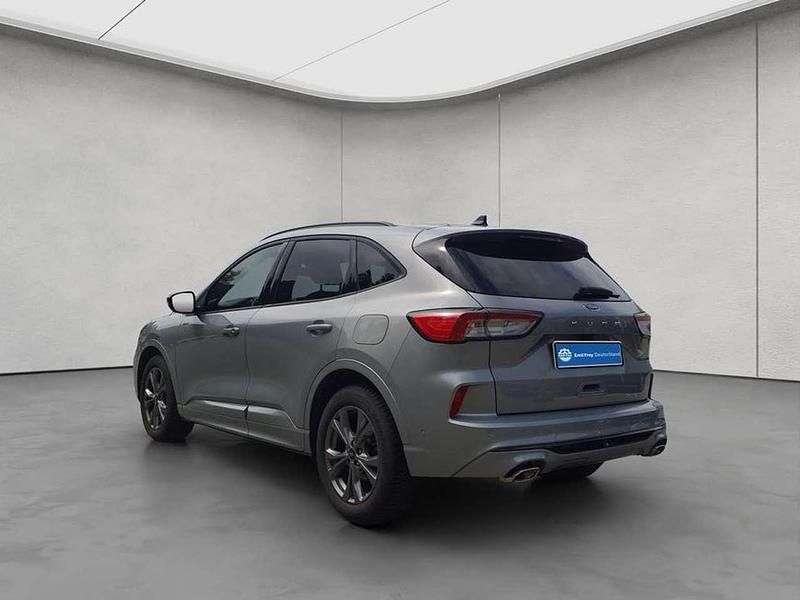 Gebraucht Ford Kuga ST-Line X 151 PS (111 kW) 2023 Solar silver metallic SUV