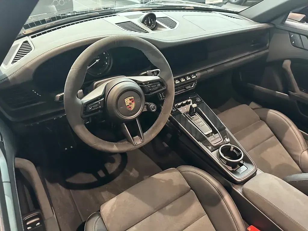 Gebraucht Porsche 911 Carrera GTS 480 PS (353 kW) 2024 Schwarz Cabrio
