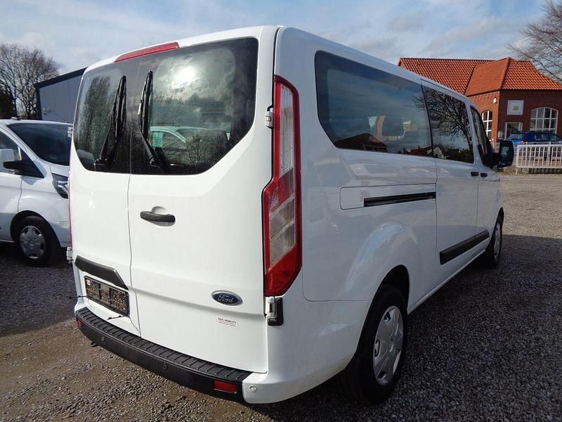 Gebraucht Ford Transit Custom Trend 131 PS (96 kW) 2022 Weiß Van / Kleinbus
