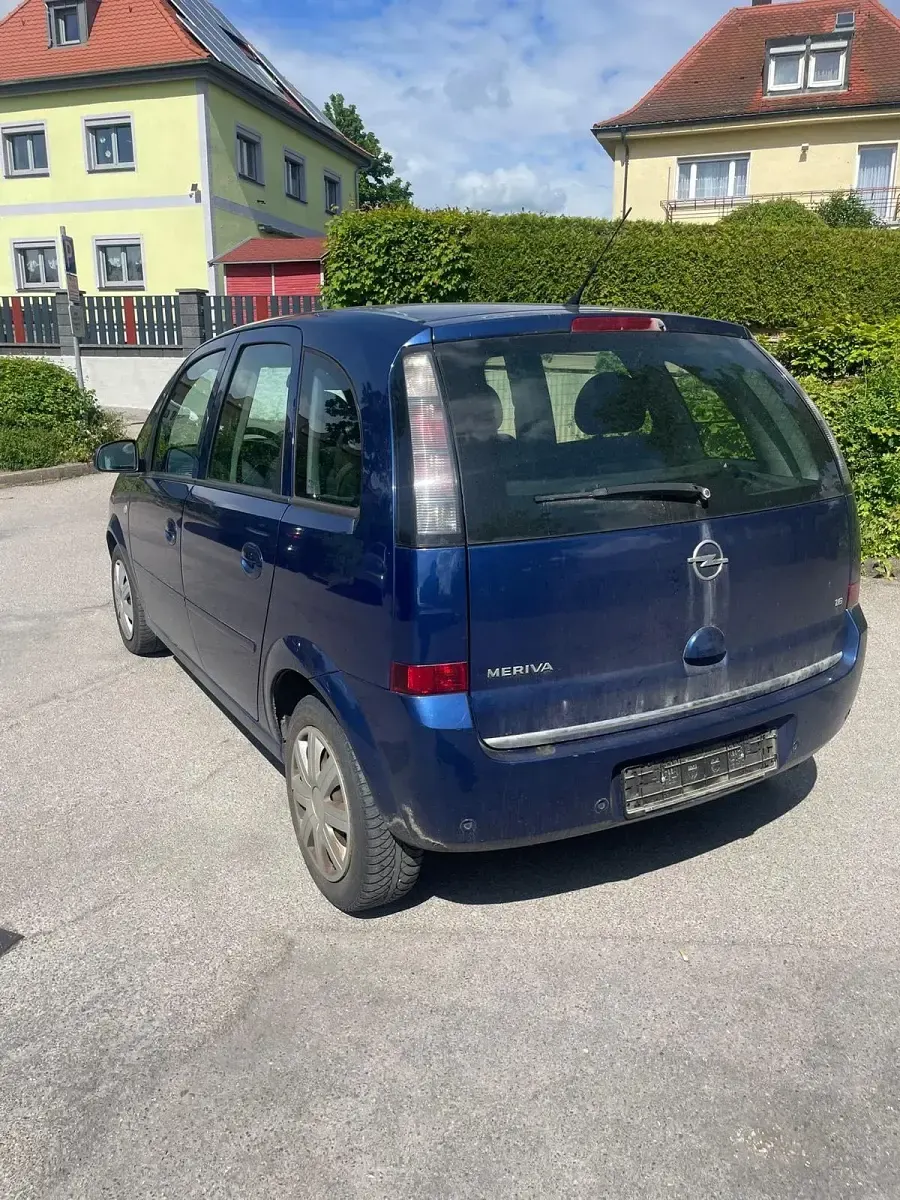 Używany Opel Meriva 105 KM (77 kW) 2007 Niebieski Minivan
