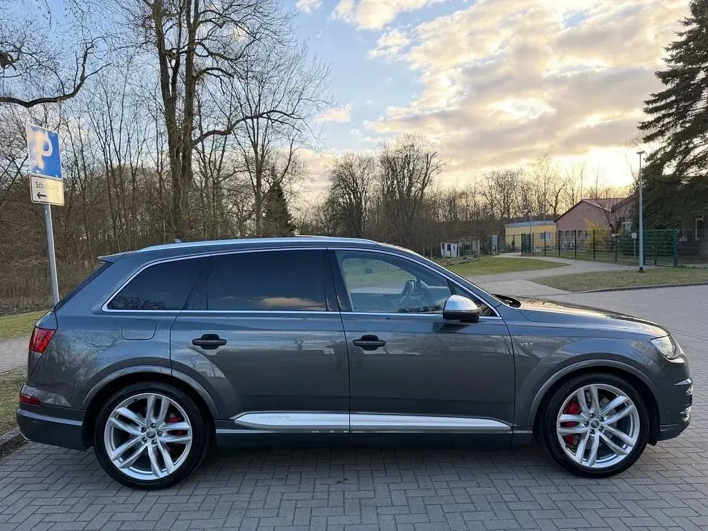 Gebraucht Audi SQ7 Sport 435 PS (319 kW) 2016 Grau SUV