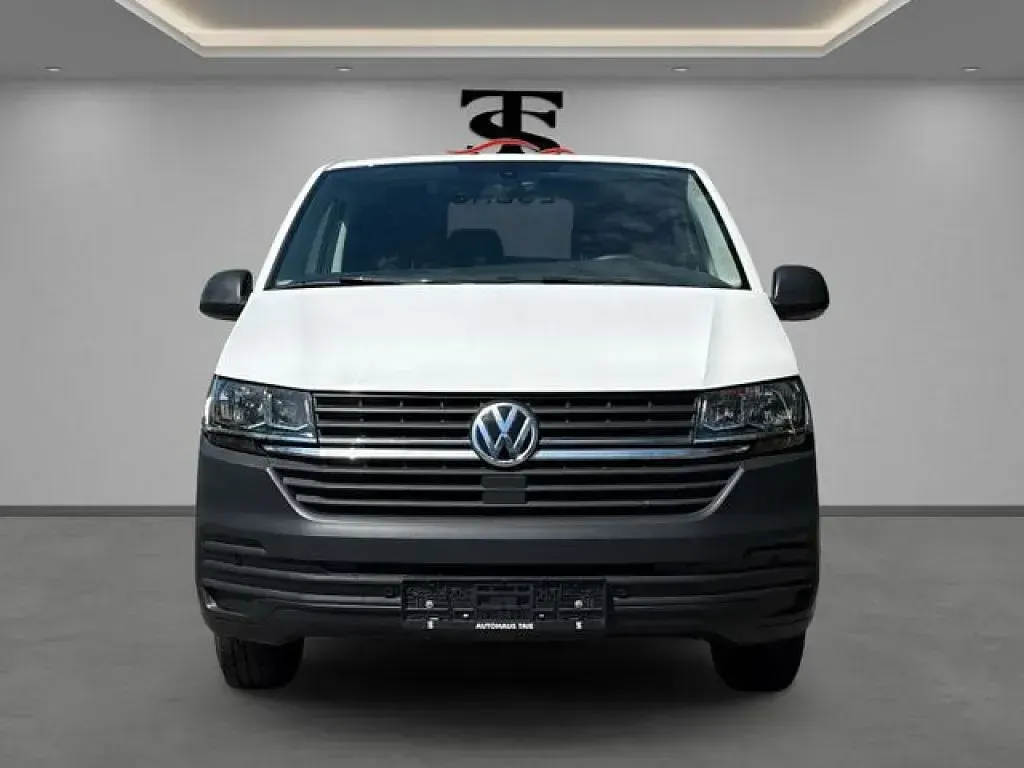 Gebraucht VW T6.1 110 PS (80 kW) 2022 Candyweiss Van