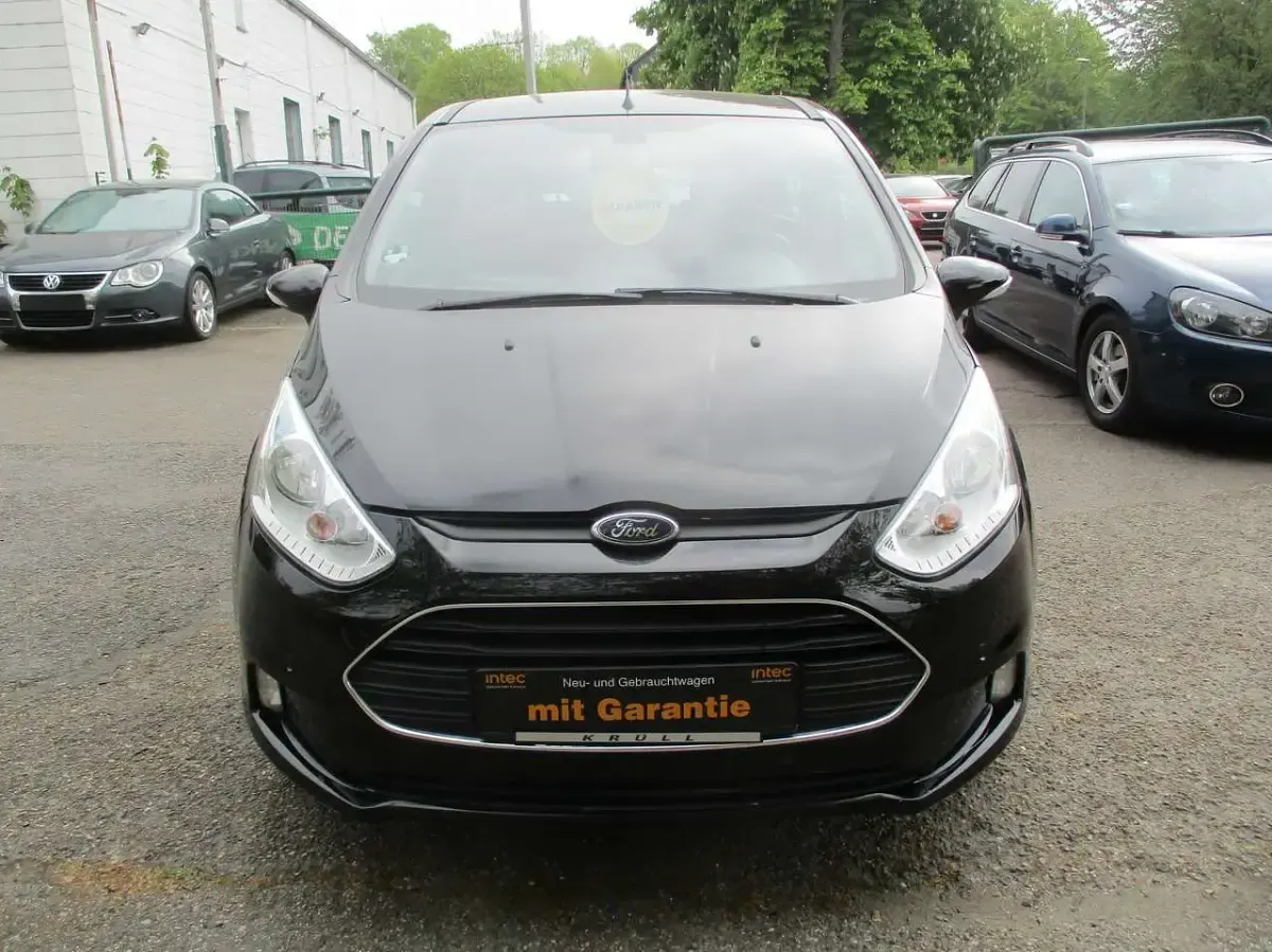 Gebraucht Ford B-MAX SYNC Edition 125 PS (91 kW) 2017 Iridiumschwarz metallic Van / Kleinbus