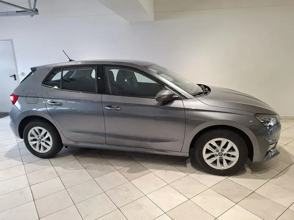 Gebraucht Skoda Fabia Selection 95 PS (69 kW) 2025 Grau Kleinwagen