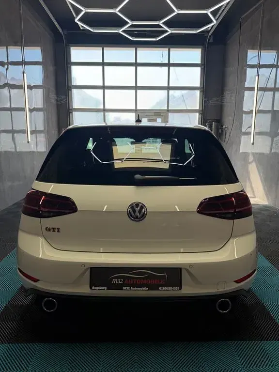 Gebraucht VW Golf VII GTI 245 PS (180 kW) 2017 Weiß Coupé