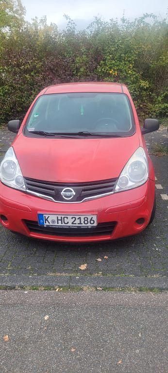 Rot Gebraucht 2011 Nissan Note Acenta Van / Kleinbus | 1.500 € (Superpreis) - Bild 1/4