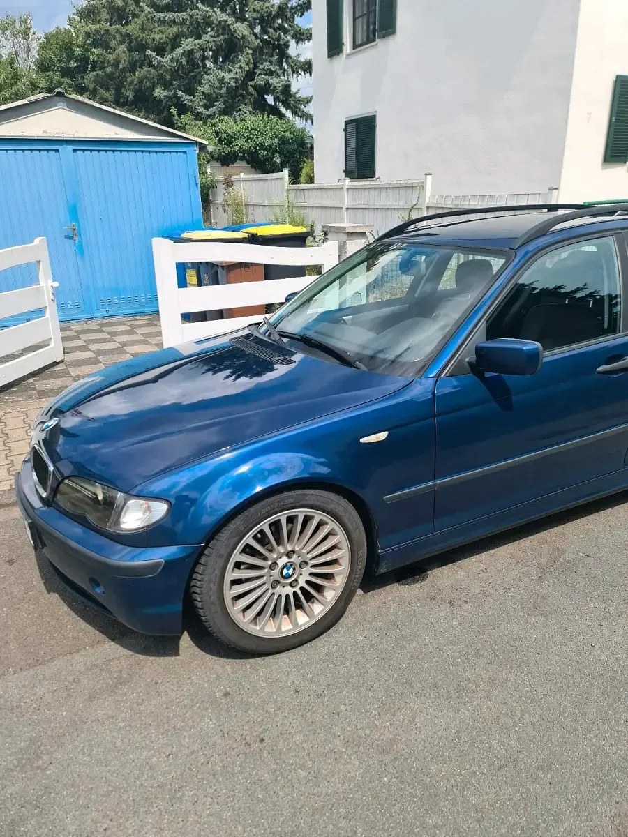 Gebraucht BMW 316 116 PS (85 kW) 2003 Blau Kombi