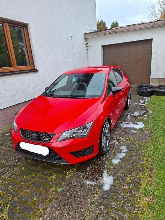Gebraucht Seat Leon CUPRA 290 PS (213 kW) 2016 Rot Limousine