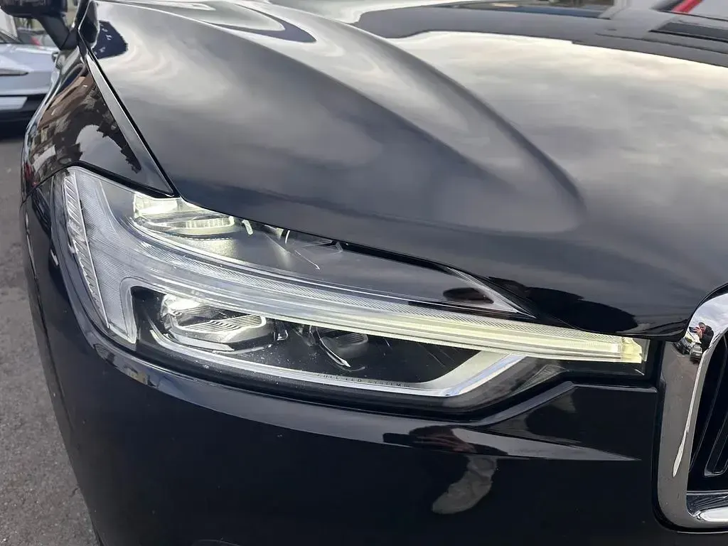 Gebraucht Volvo XC60 Momentum 197 PS (144 kW) 2019 Schwarz SUV