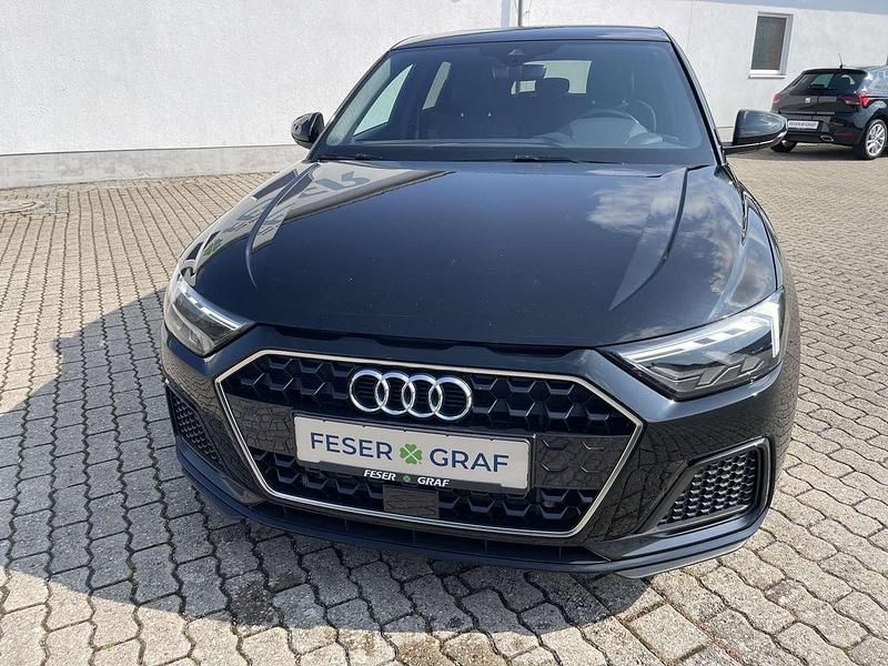 Gebraucht Audi A1 Advanced Plus 110 PS (80 kW) 2023 Mythosschwarz metallic SUV
