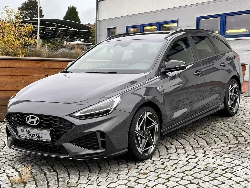 Neu Hyundai i30 N Line 150 PS (110 kW) 2026 Grau Kombi