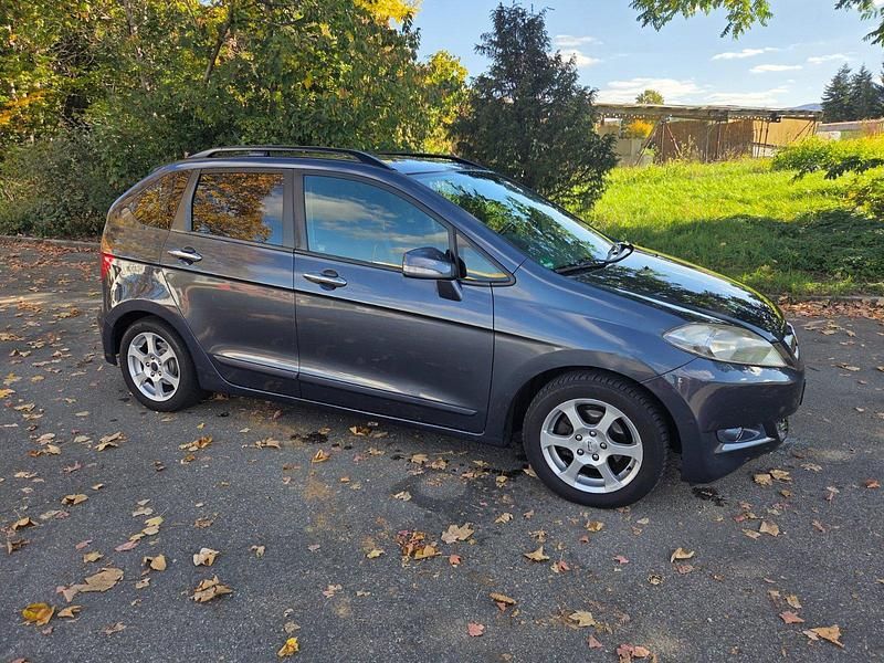 Blau Gebraucht 2008 Honda FR-V Van / Kleinbus | 5.500 € - Bild 1/4