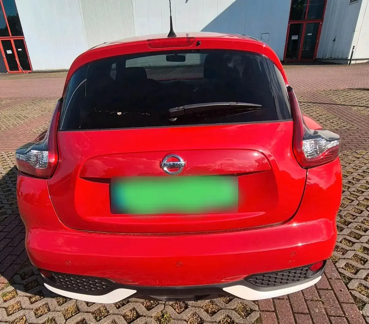Gebraucht Nissan Juke 116 PS (85 kW) 2016 Rot SUV