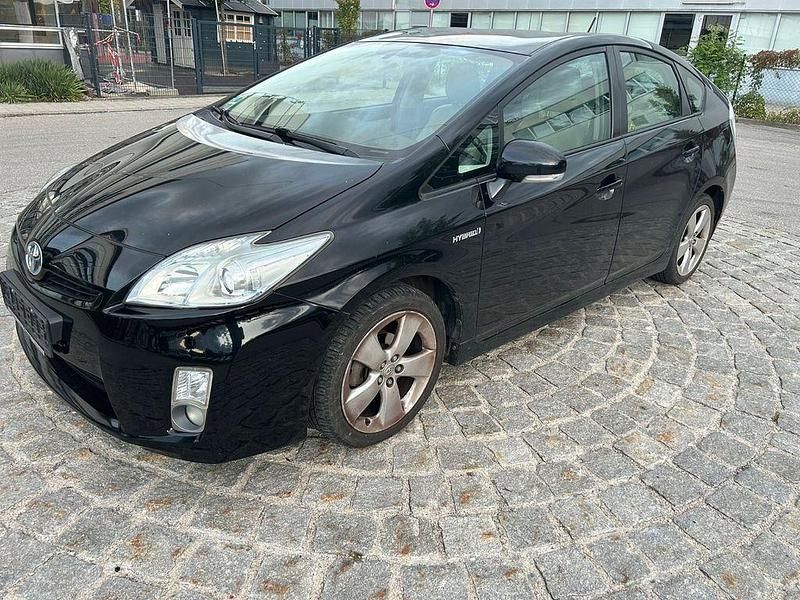 Schwarz Gebraucht 2011 Toyota Prius Executive Kleinwagen | 9.999 € (Fairer Preis) - Bild 1/4