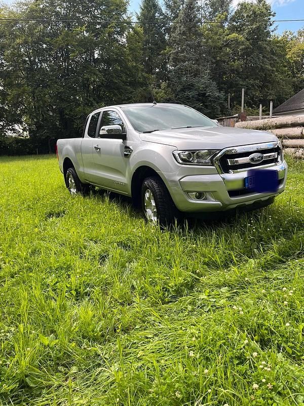 Gebraucht Ford Ranger Limited 200 PS (147 kW) 2018 Silber Pickup
