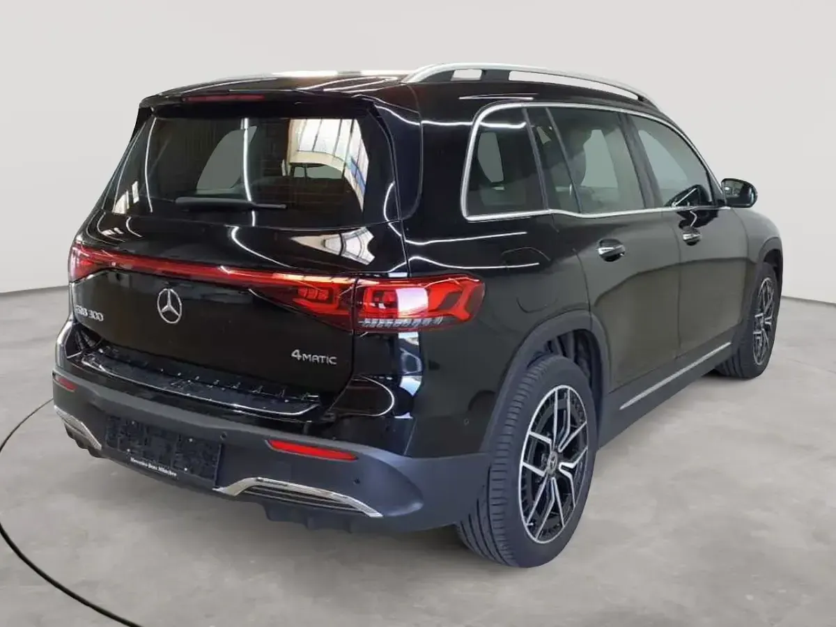 Gebraucht Mercedes EQB300 AMG line 167 kW (228 PS) 2023 Nachtschwarz SUV