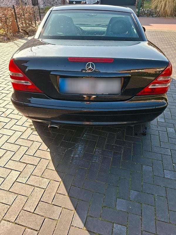 Gebraucht Mercedes SLK200 163 PS (119 kW) 2000 Schwarz Cabrio
