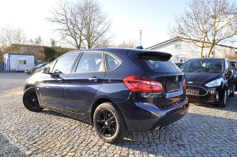 Gebraucht BMW 218 Active Tourer Performance 150 PS (110 kW) 2016 Blau Van / Kleinbus