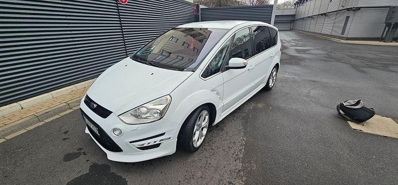 Weiß Gebraucht 2014 Ford S-MAX Titanium S Van / Kleinbus | 7.800 € (Guter Preis) - Bild 1/4