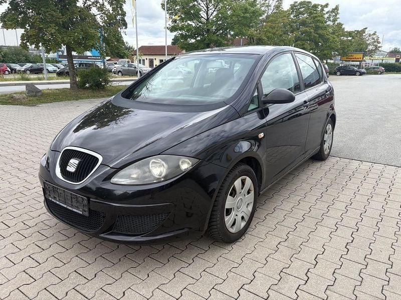 Schwarz Gebraucht 2006 Seat Altea Fresh Van / Kleinbus | 699 € (Superpreis) - Bild 1/4