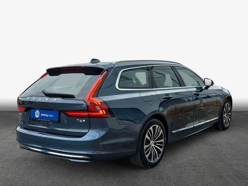 Gebraucht Volvo V90 Core 349 PS (256 kW) 2025 Denim blaumetallic Kombi