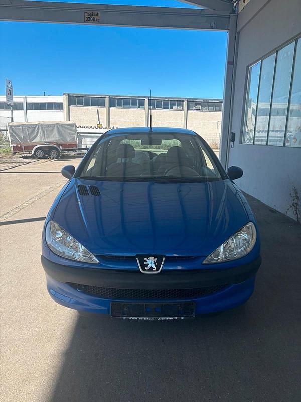 Blau Gebraucht 2003 Peugeot 206 Kleinwagen | 200 € (Superpreis) - Bild 1/4