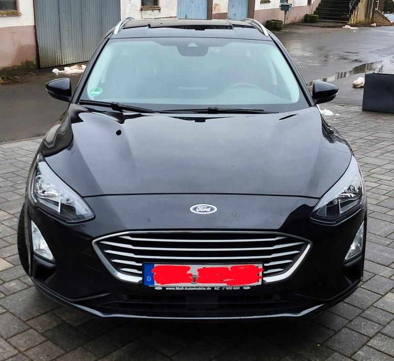 Gebraucht Ford Focus 155 PS (114 kW) 2020 Schwarz Kombi