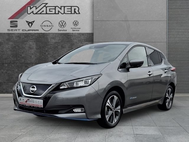 Grau Gebraucht 2020 Nissan Leaf 360º Kleinwagen | 20.490 € (Etwas zu teuer) - Bild 1/4