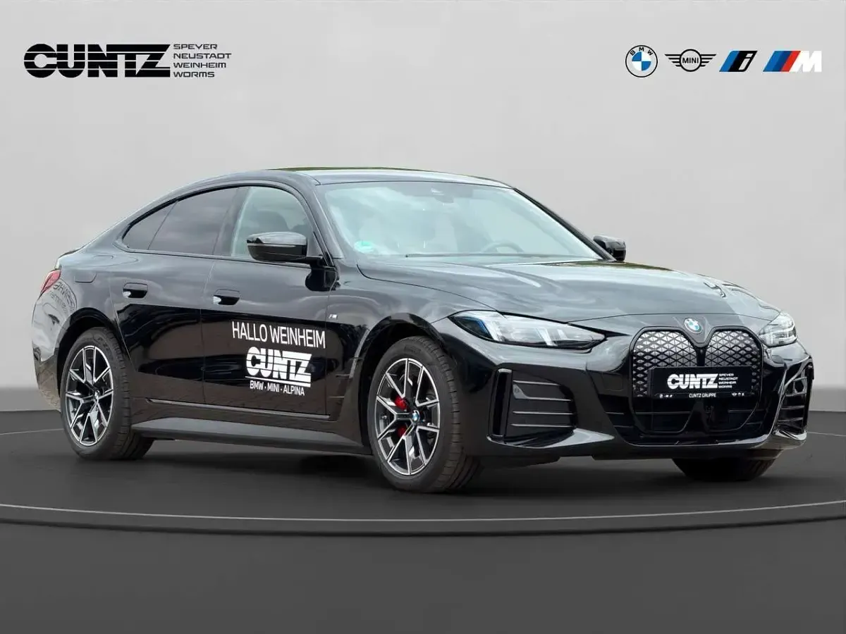 Gebraucht BMW i4 210 kW (286 PS) 2026 Saphirschwarz metallic Limousine