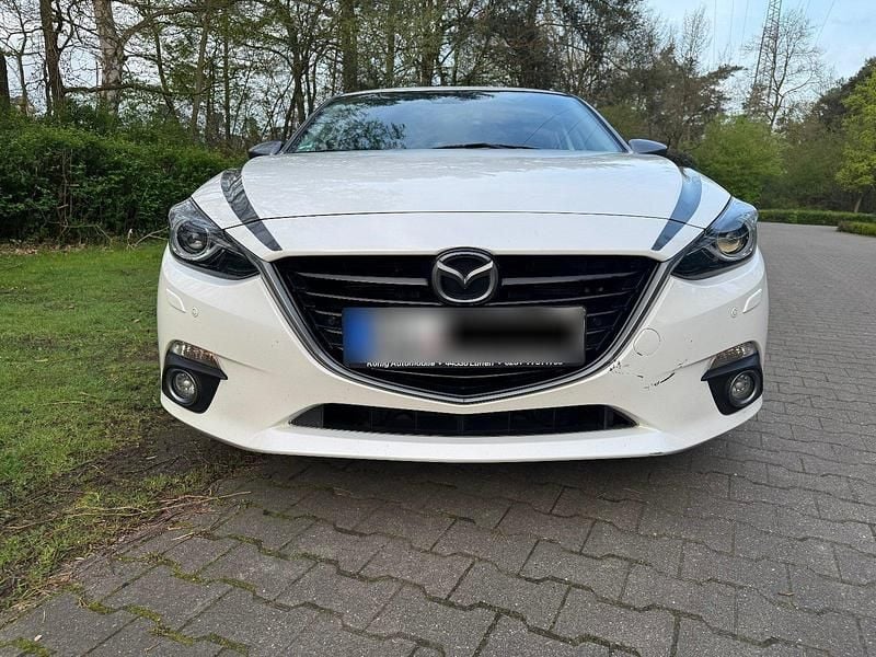 Second-hand Mazda 3 120 CP (88 kW) 2016 Alb Berlinǎ