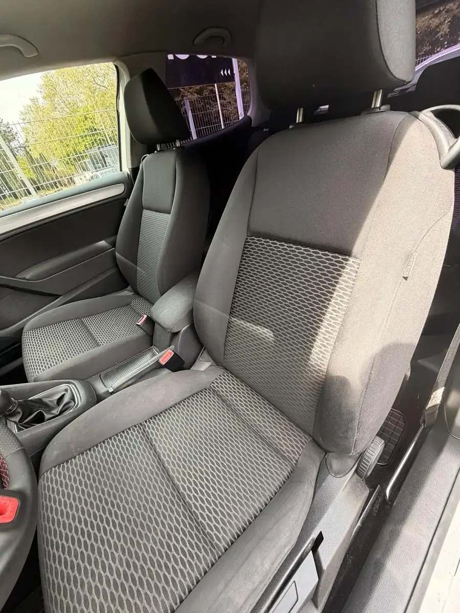 Gebraucht VW Golf 80 PS (58 kW) 2009 Weiß Coupé