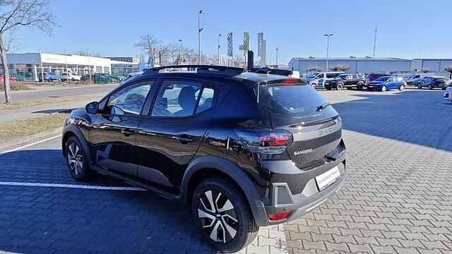 Neu Dacia Sandero Expression 110 PS (80 kW) 2026 Schwarz grau Limousine