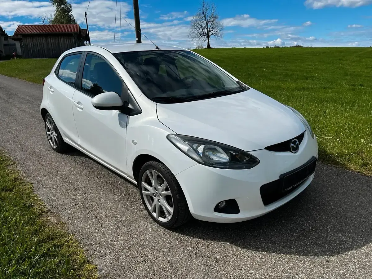 Brugt Mazda 2 105 HK (77 kW) 2013 Hvid Hatchback