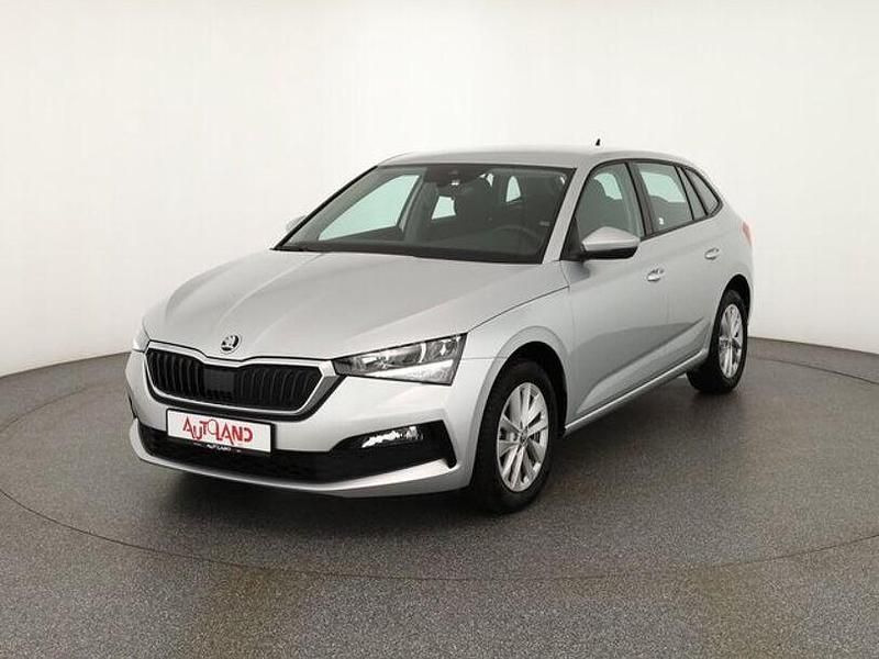 Gebraucht Skoda Scala 110 PS (80 kW) 2023 Silber Kleinwagen