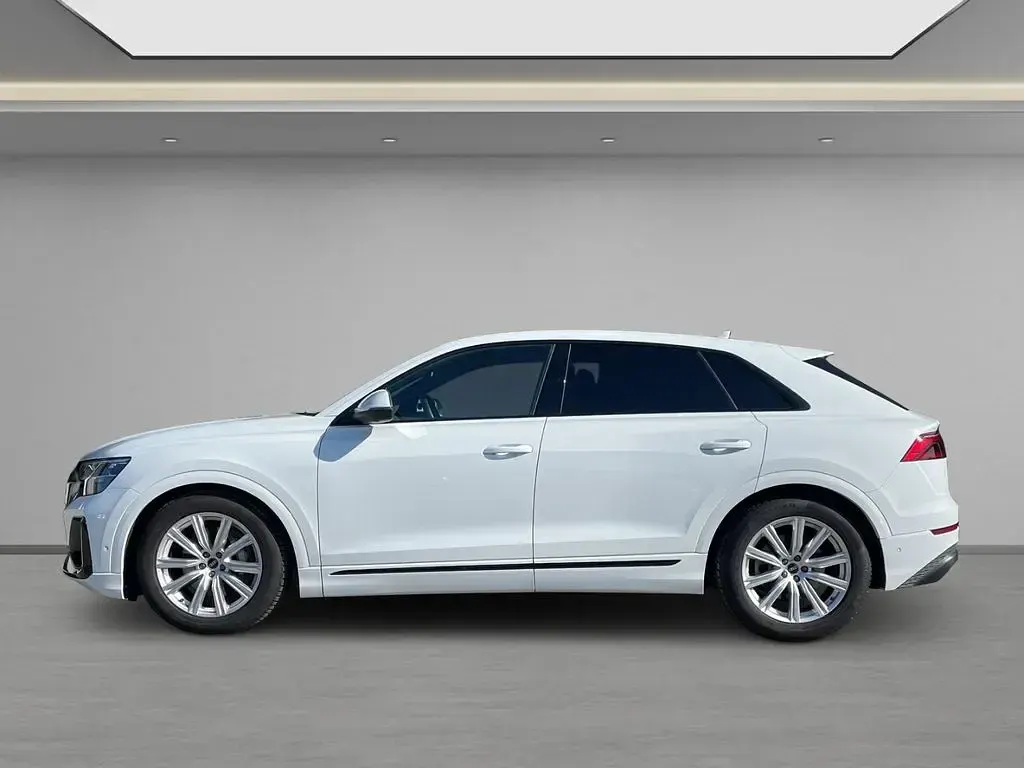 Gebraucht Audi Q8 Design 286 PS (210 kW) 2025 Gletscherweiß metallic SUV