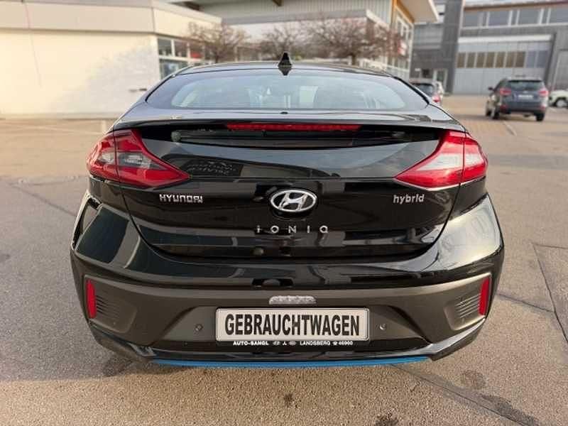 Gebraucht Hyundai Ioniq Style 141 PS (103 kW) 2017 Schwarz Kleinwagen