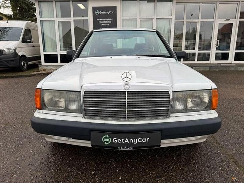 Gebraucht Mercedes 190 109 PS (80 kW) 1991 Weiß Limousine