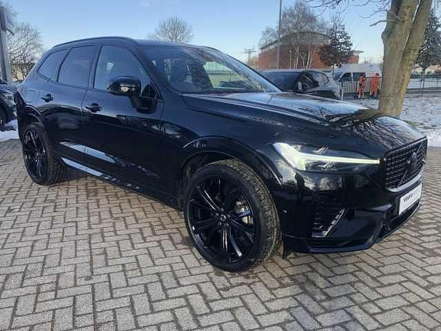Gebraucht Volvo XC60 Plus 250 PS (183 kW) 2025 Schwarz SUV