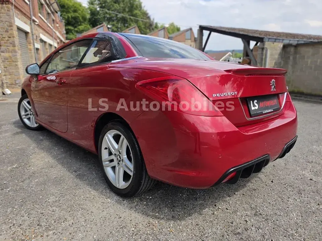 Gebraucht Peugeot 308 CC 120 PS (88 kW) 2012 Rot Cabrio